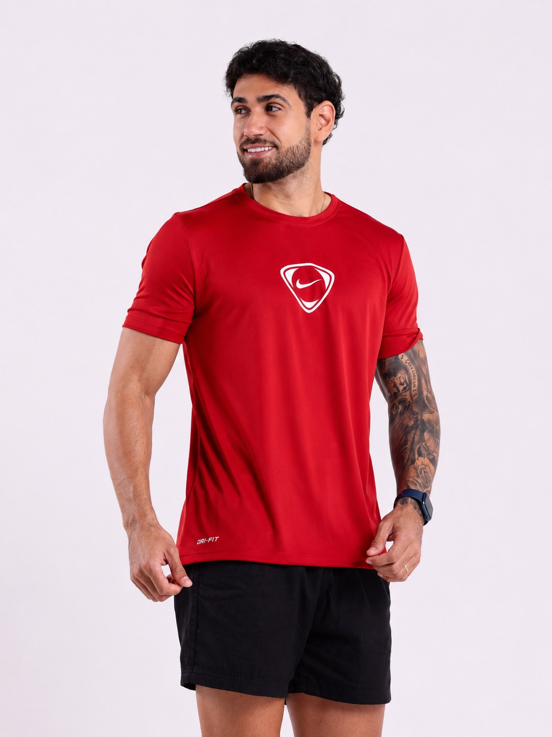Camiseta Dry Fit Nike Retrô Vermelha