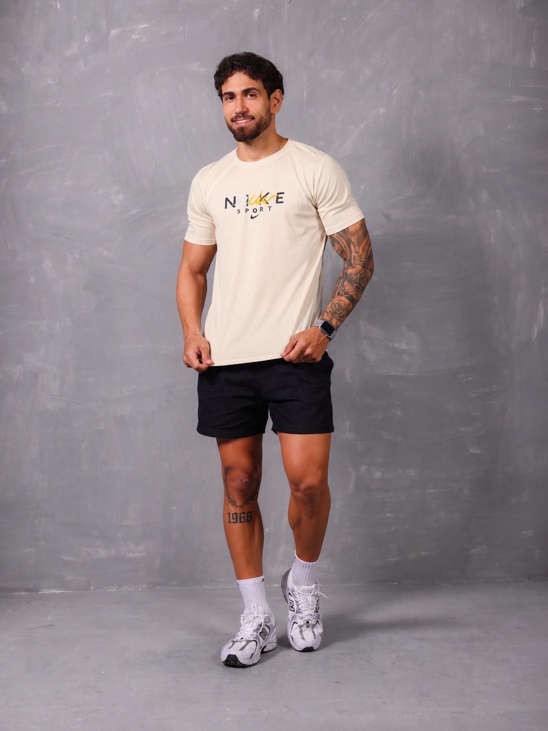 Camiseta Dry Fit Nike Sport Bege